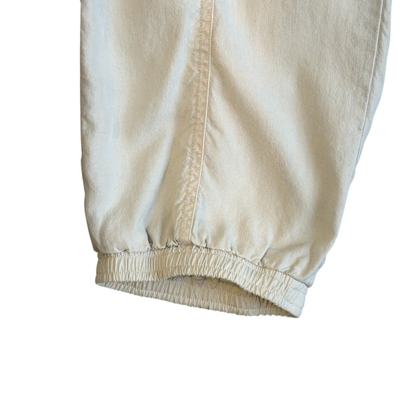 Cloth & Stone Cargo Drawstring Jogger Pants. Stone Size M #1984 - Picture 4 of 9